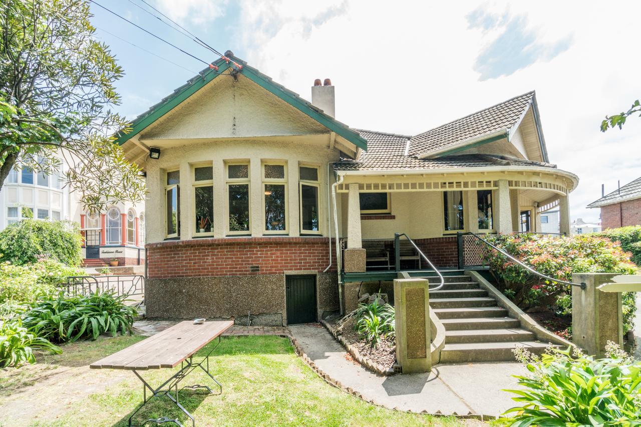 Manor House Backpackers Hostel ดะนีดิน ภายนอก รูปภาพ